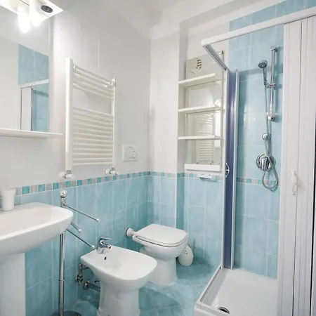 Mistral - Free Private Car Park Apartment