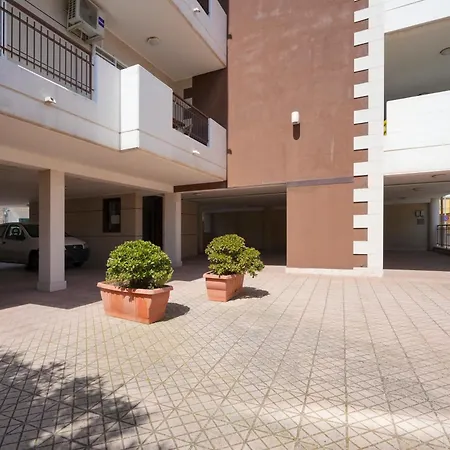 Appartement Mistral - Free Private Car Park Bari