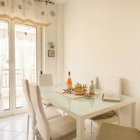 Appartement Mistral - Free Private Car Park *