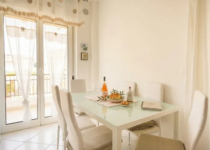 Appartement Mistral - Free Private Car Park *